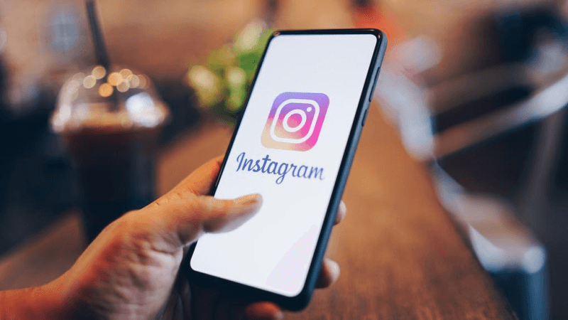 Instagram Inova com Bate-Papos em Grupo nas Notas, Conectando Você Ainda Mais Com o "Prompts"